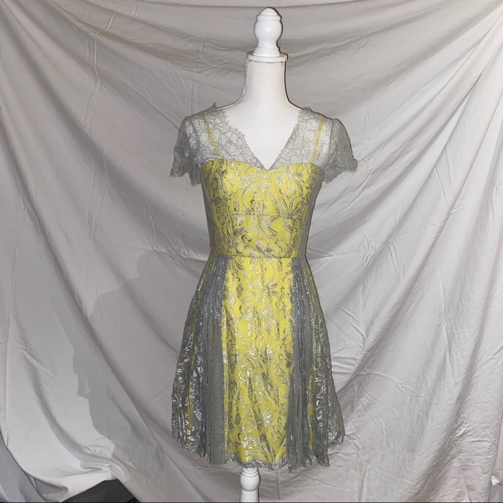 BCBGMAXAZRIA Lace Sweetheart Dress